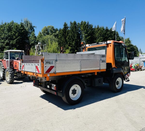 Lindner Unitrac 82S – Bild 2