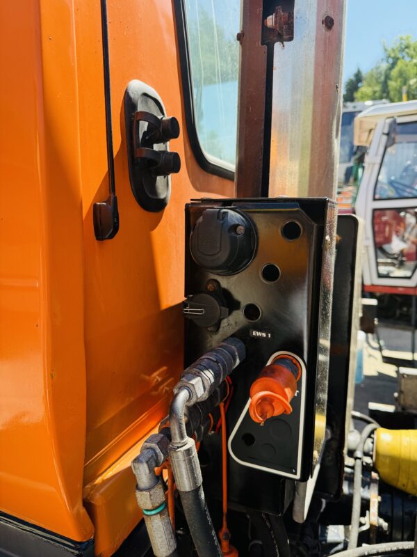 Lindner Unitrac 82S – Bild 17