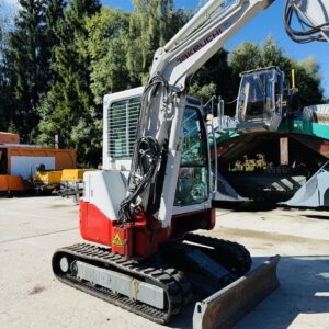Takeuchi TB138FR