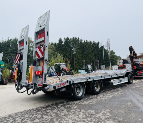 3 Achs Tieflader Fliegl DTS300 – Bild 2