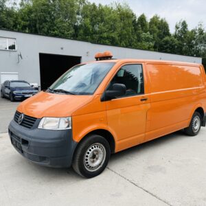 VW T5 Transporter (langer Radstand)