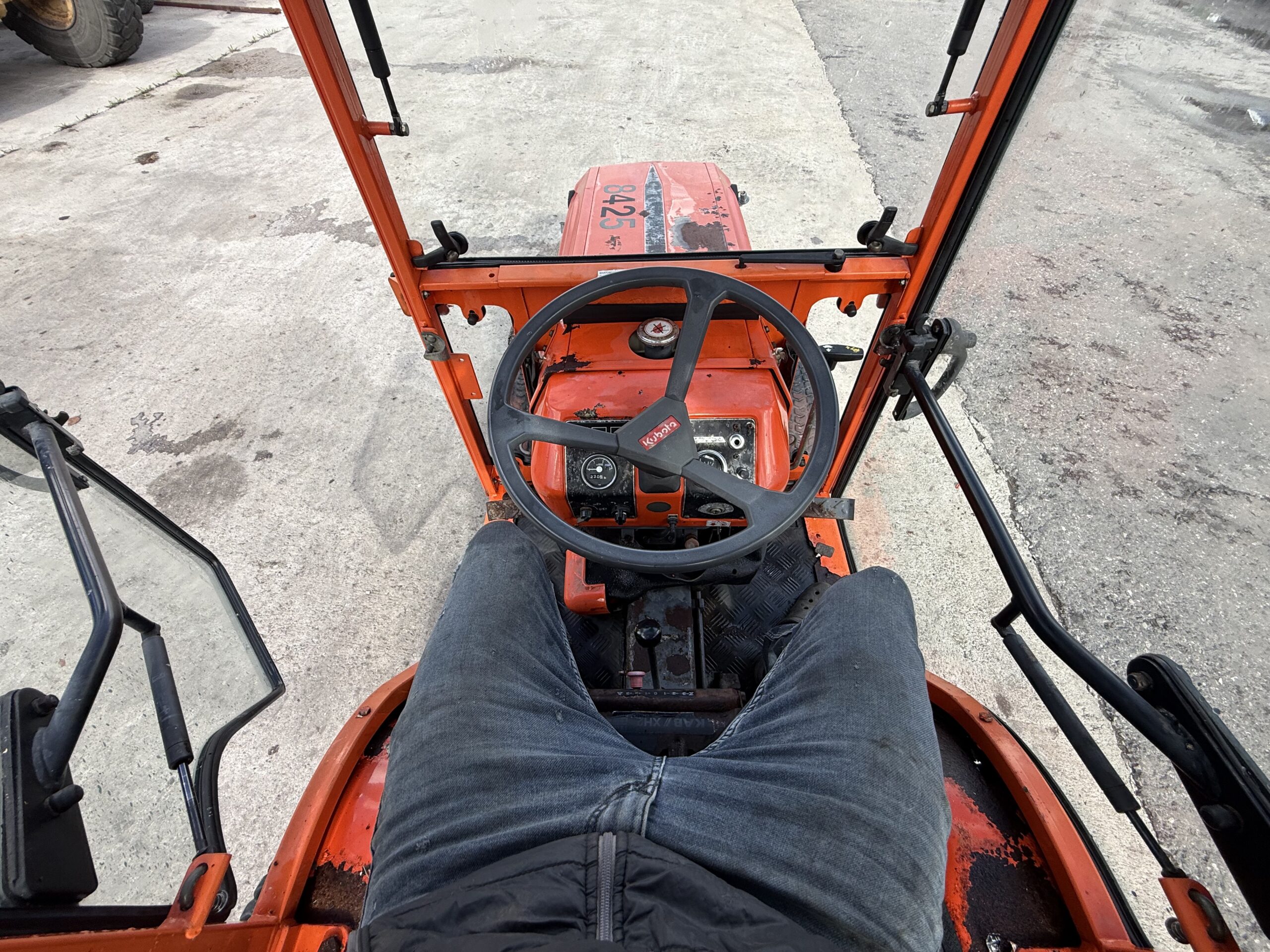 Kubota B6200 – Bild 7