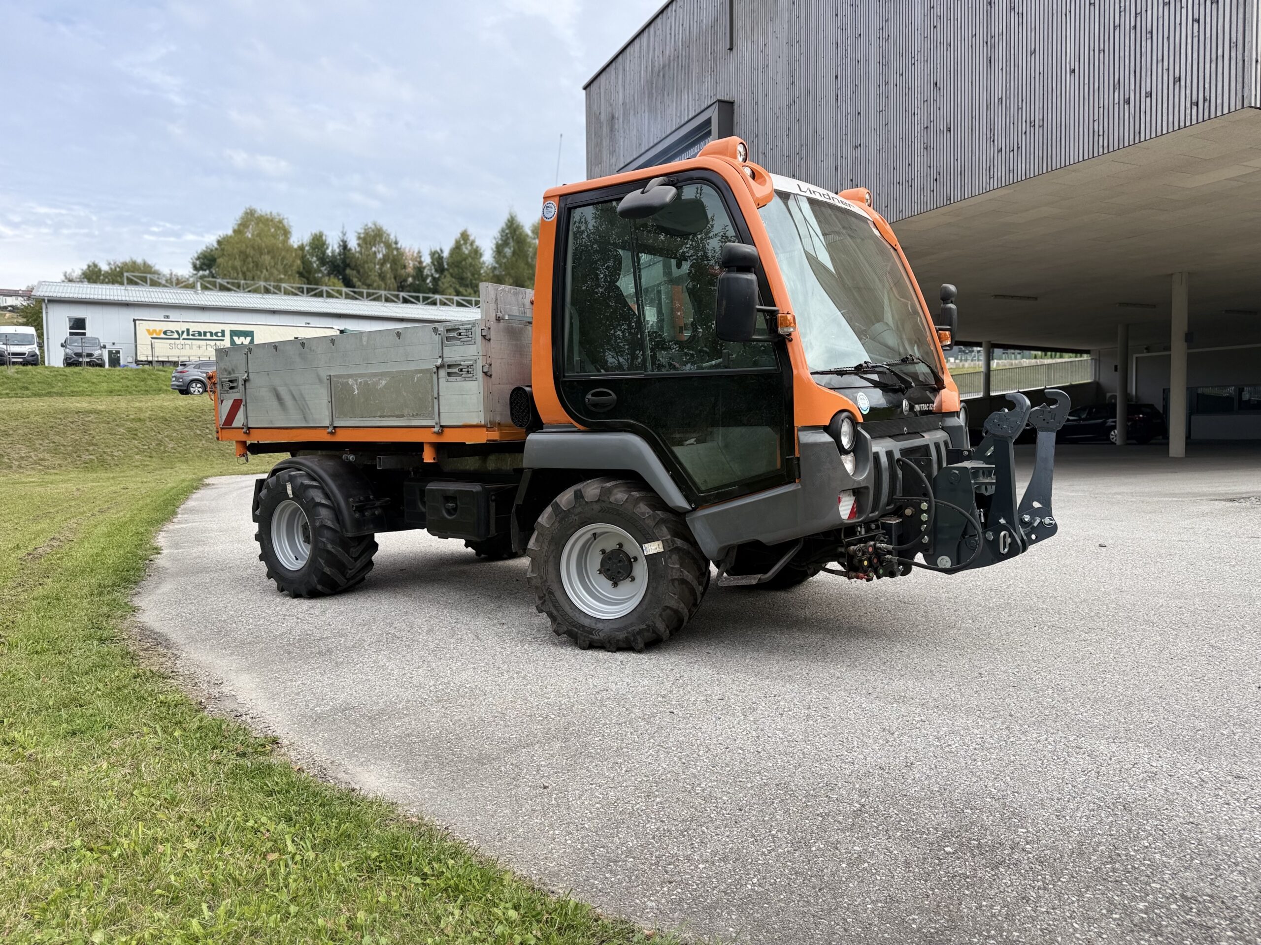 Lindner Unitrac 82S – Bild 5